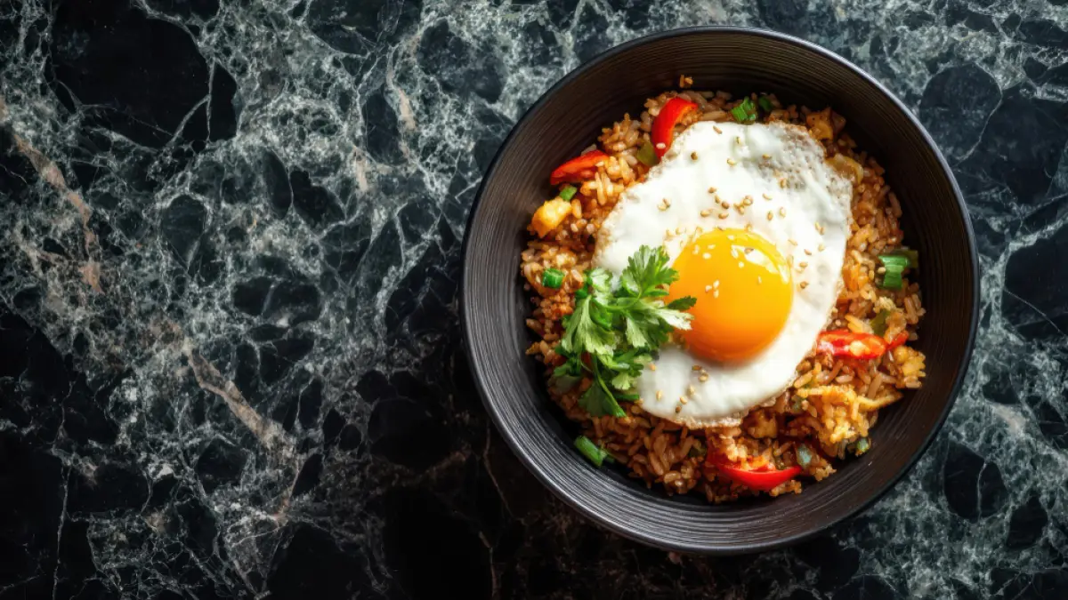 Nasi Goreng Diavolorosso: Rasa yang Menggoda Jiwa